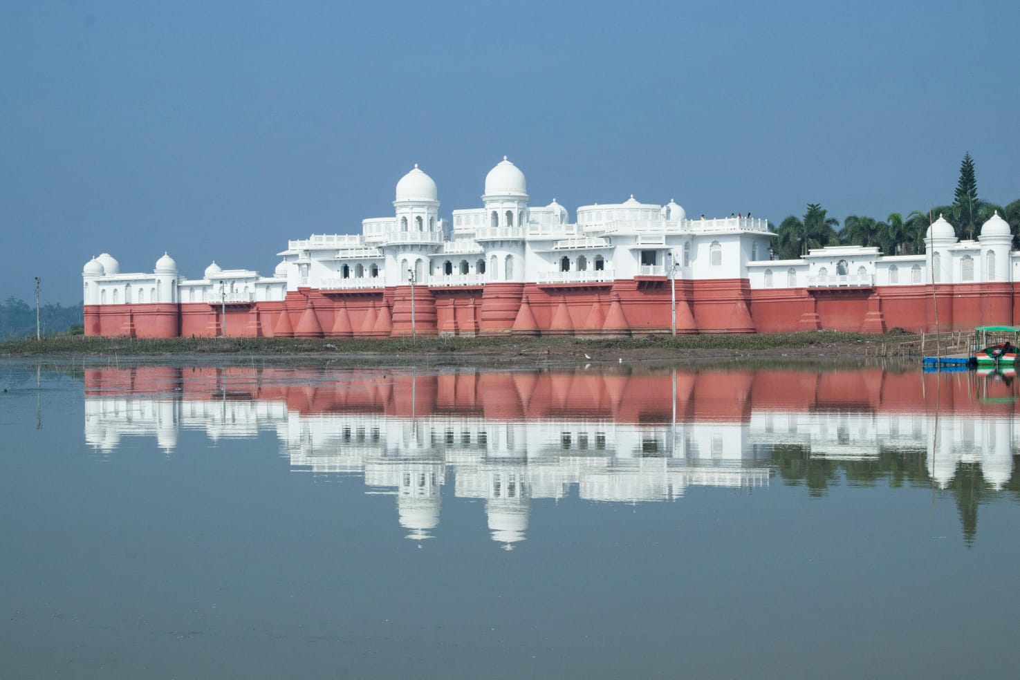 Neer Mahal